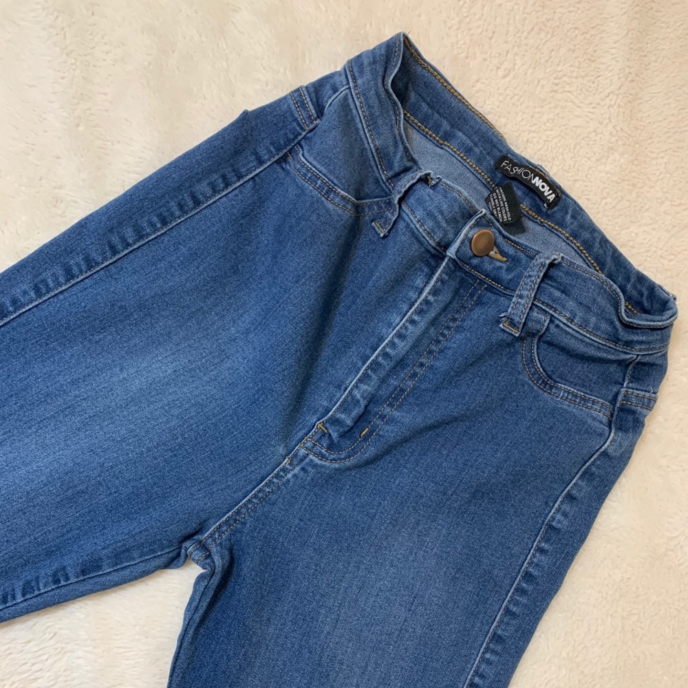 Fashion nova high waisted jeans